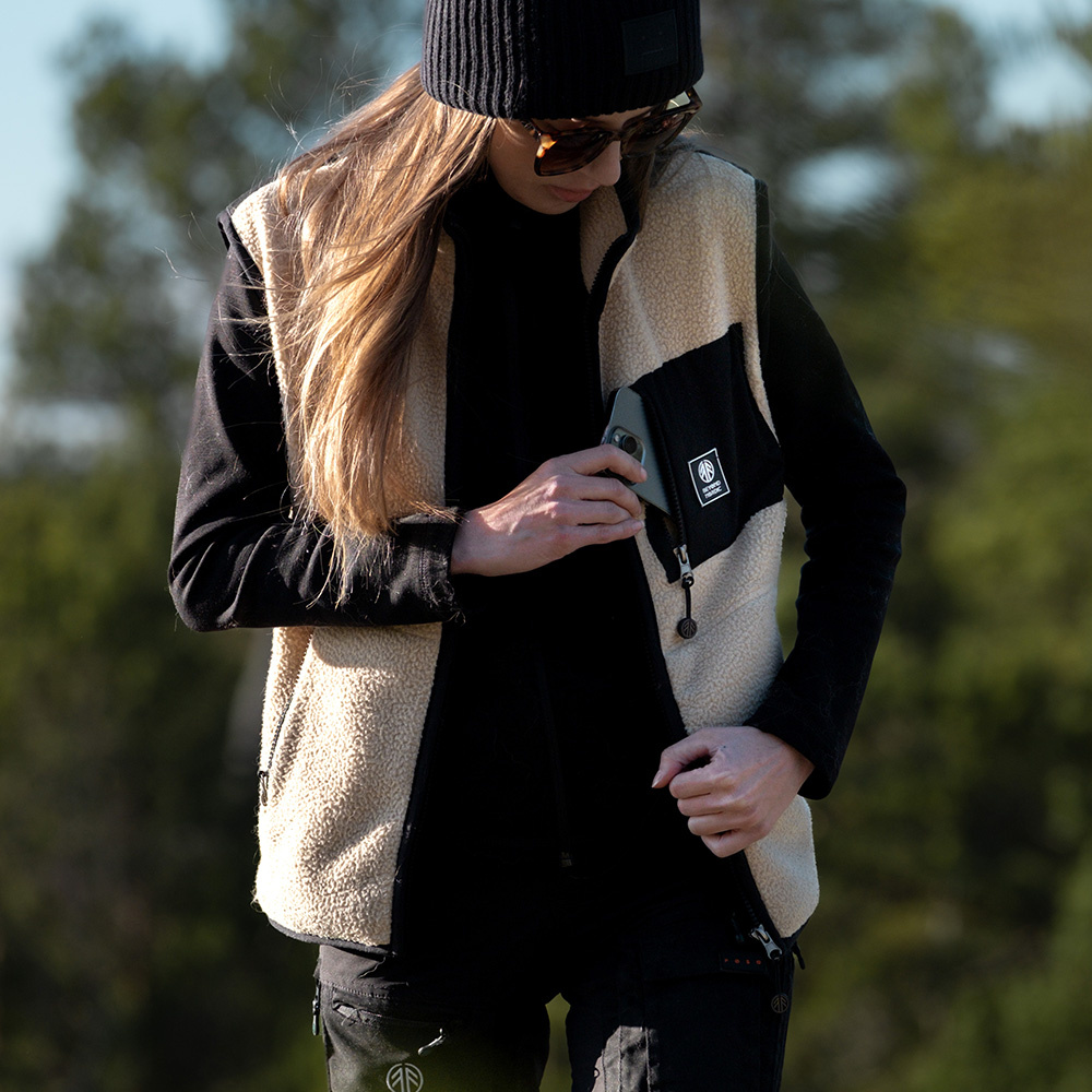 51_987d2921c3-bn306-w-beige-