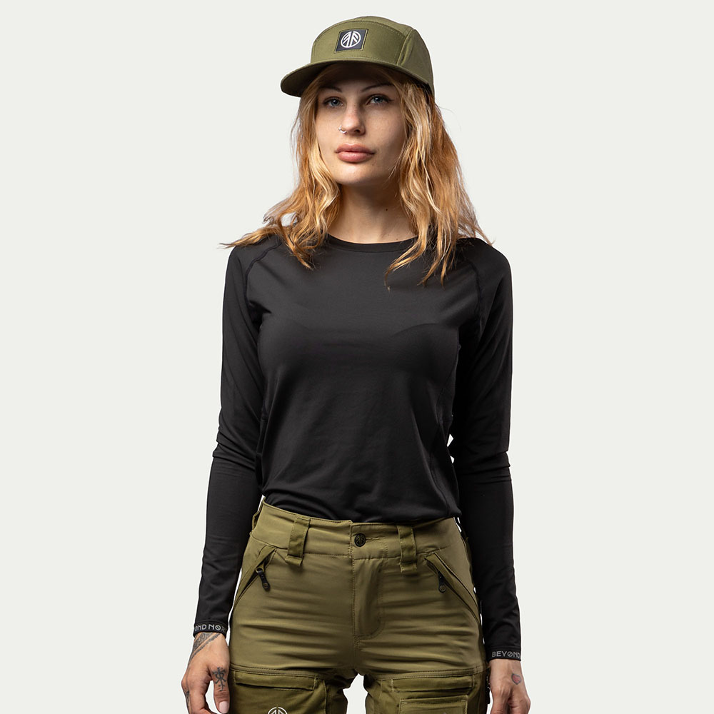 BN214 LS Performance T-Shirt Dames Onyx Black - Maat: S - Beyond Nordic