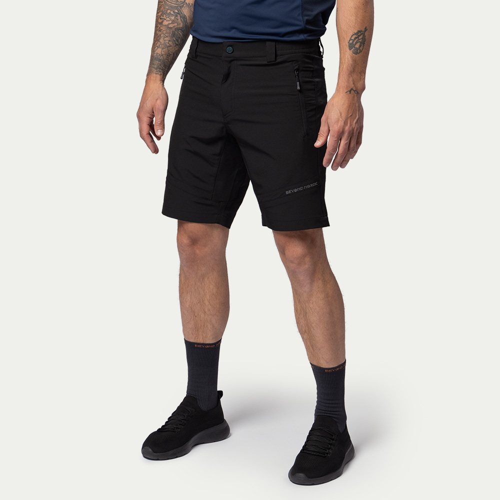 BN013 Lightweight Flex Shorts Heren Onyx Black - Maat: M - Beyond Nordic - Lichtgewicht shorts