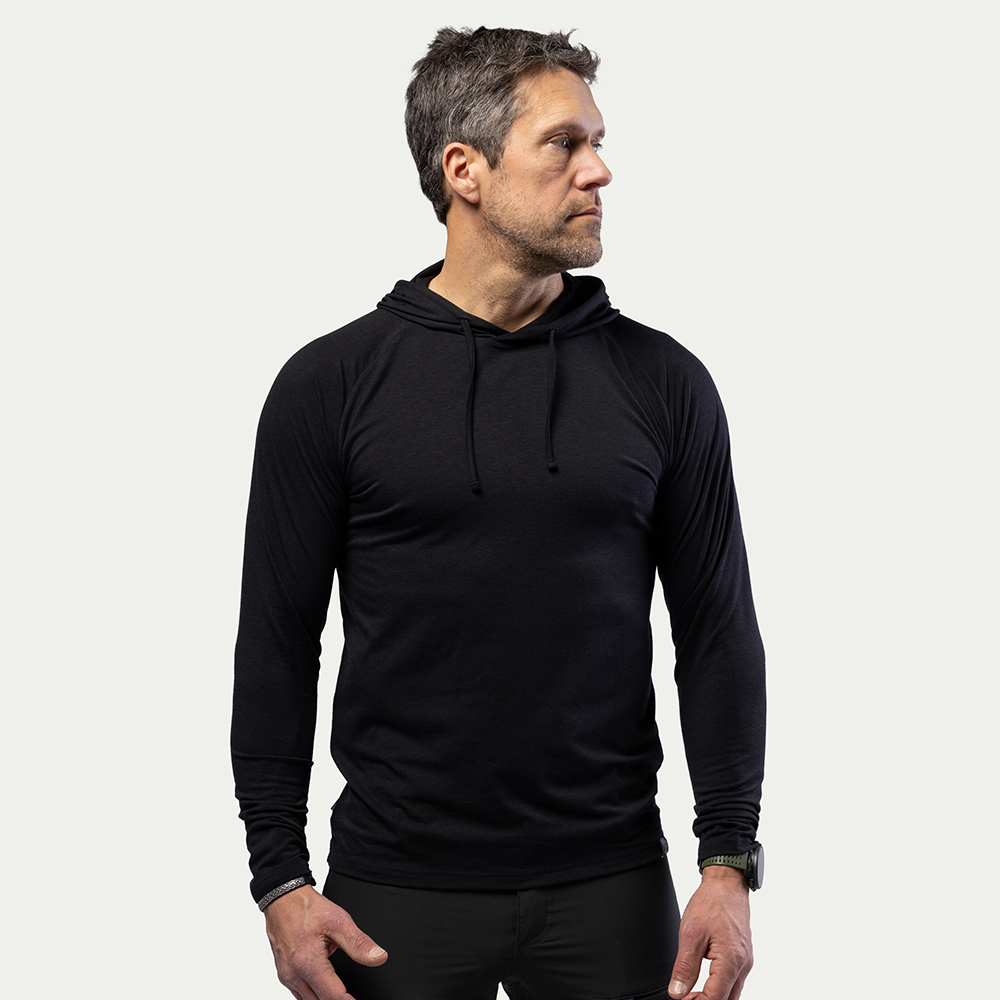 BN213 Light Merino Hoodie Herr Onyx Black - Storlek: S - Beyond Nordic
