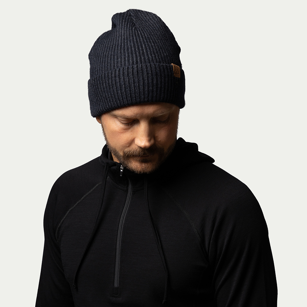 BN202 Knitted Merino Beanie Onyx Black - Storlek: One Size - Beyond Nordic