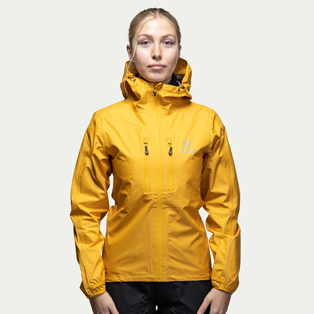 BN301 3L Lightweight Shell Jacket Femme Beeswax Yellow - Taille : M - Beyond Nordic