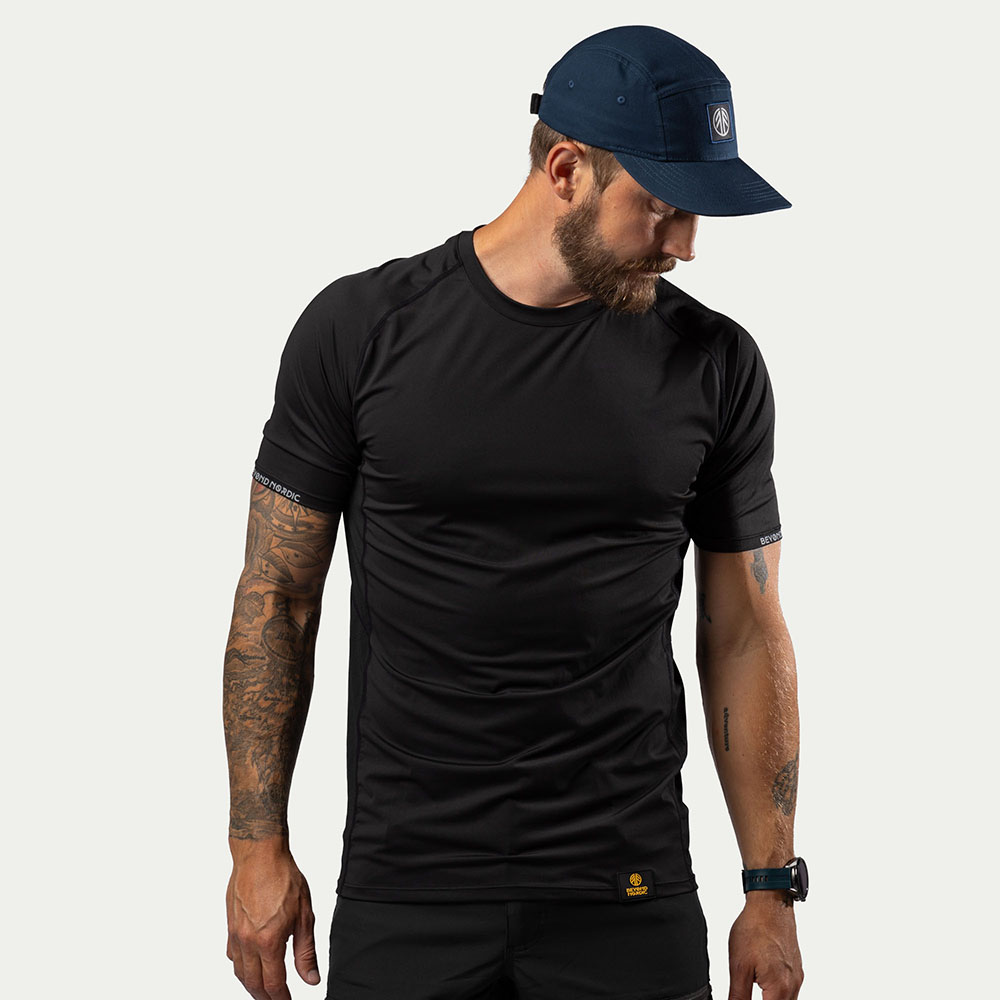 BN205 Performance T-Shirt Herr Onyx Black - Storlek: XXL - Beyond Nordic