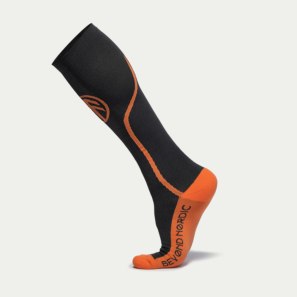 BN207 Compression Socks Carbon Grey - Størrelse: S - Beyond Nordic